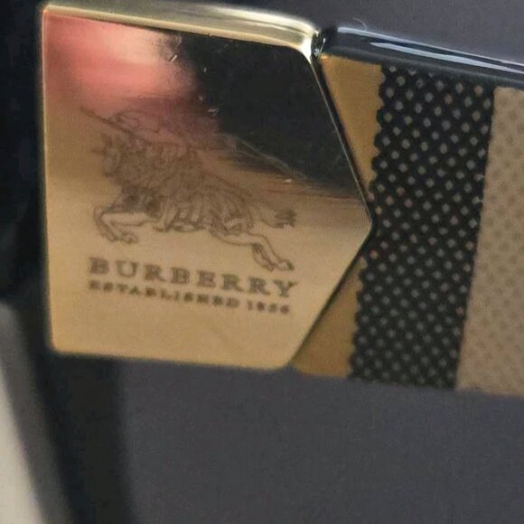 Burberry Women’s Sunglasses – Preowned - Picture 3 of 4